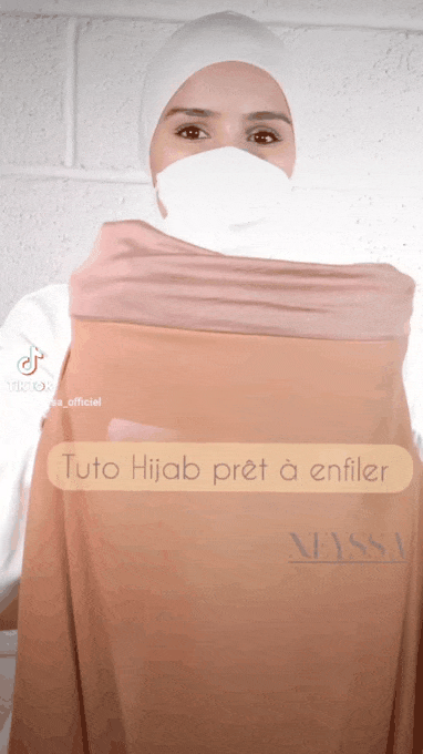 Chiffon pull-on hijab